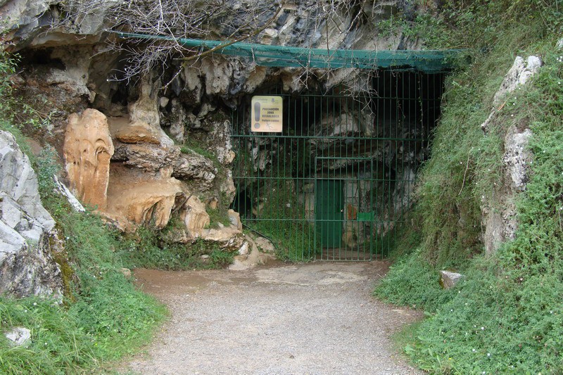 cuantas-cuevas-hay-en-puente-viesgo-cantabria
